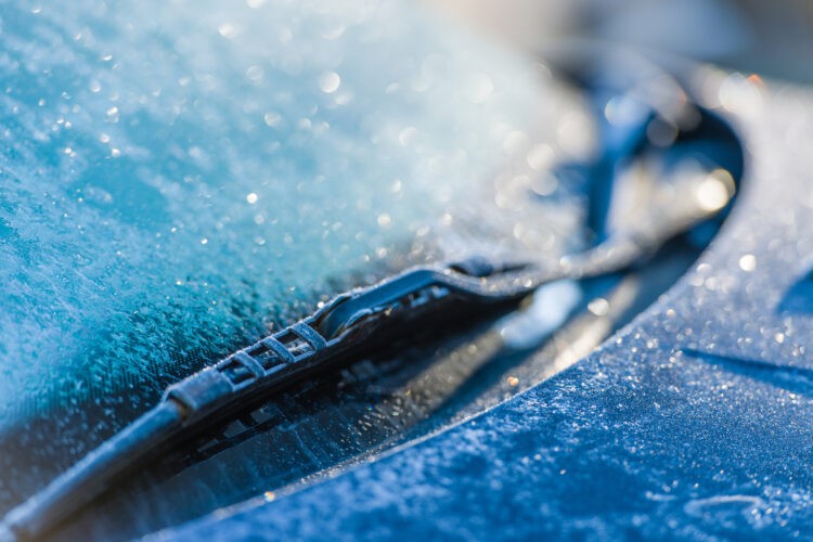 Auto winterfest machen: Sicher und komfortabel durch die kalte Jahreszeit